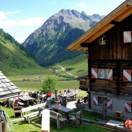 Berghütte Volkzeinerhütte Hostal Außervillgraten Exterior foto