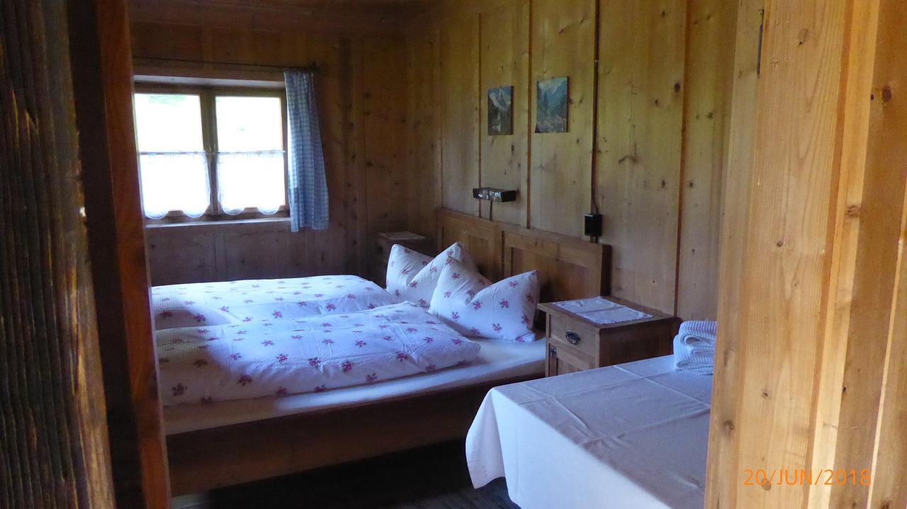 Berghütte Volkzeinerhütte Hostal Außervillgraten Exterior foto